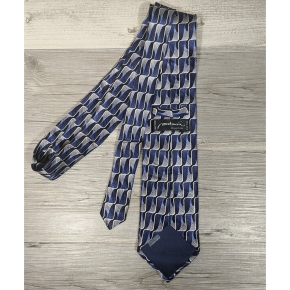 Antonia Collection Tie Blue Gray Geometric 100% Silk 62"L 4"W - Picture 3 of 5